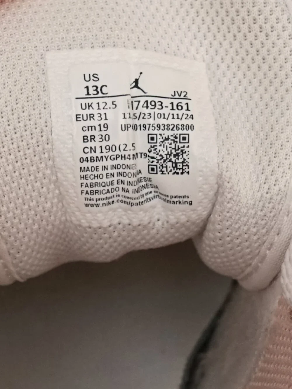NIKE AIR JORDAN 1 SE MID WHITE/LEGEND PINK  SIZE 13C